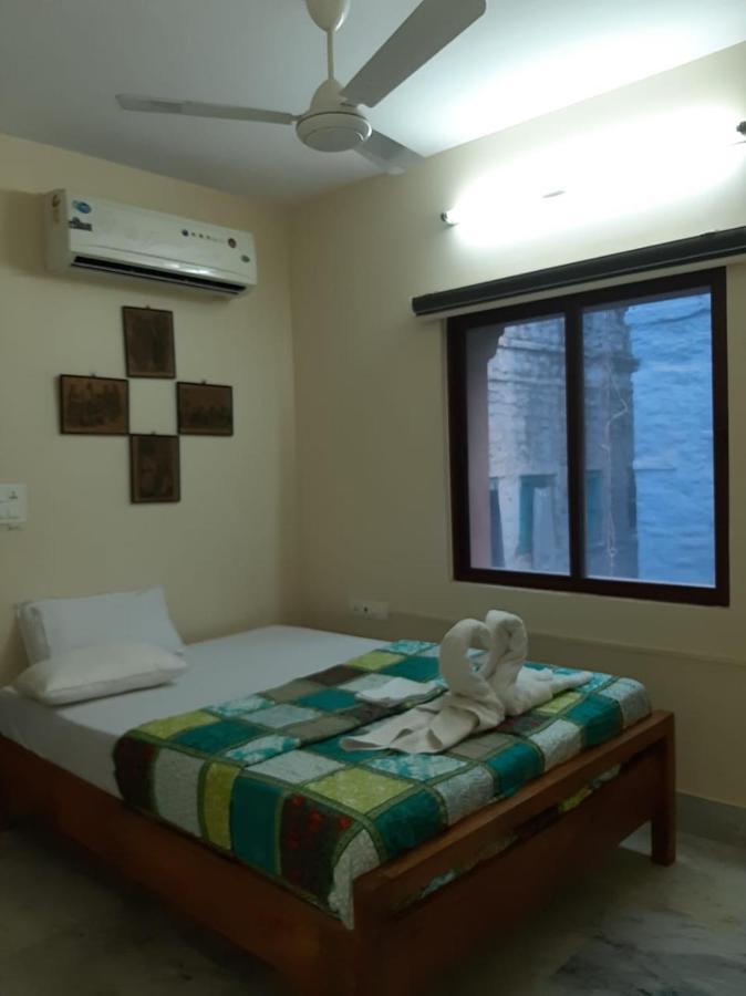 Swiss House Homestay *